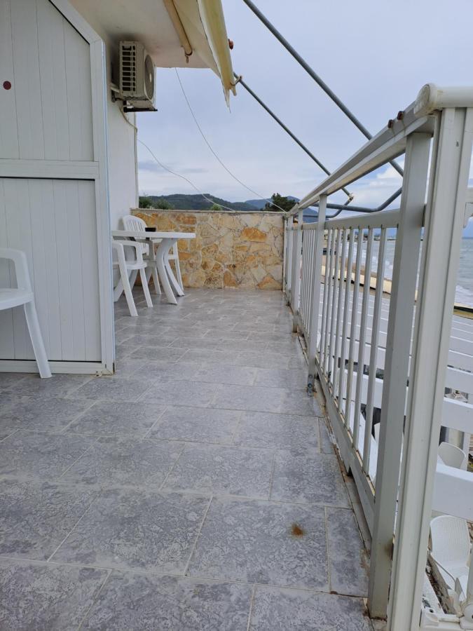 Seaside Studios Mesongí Exterior foto